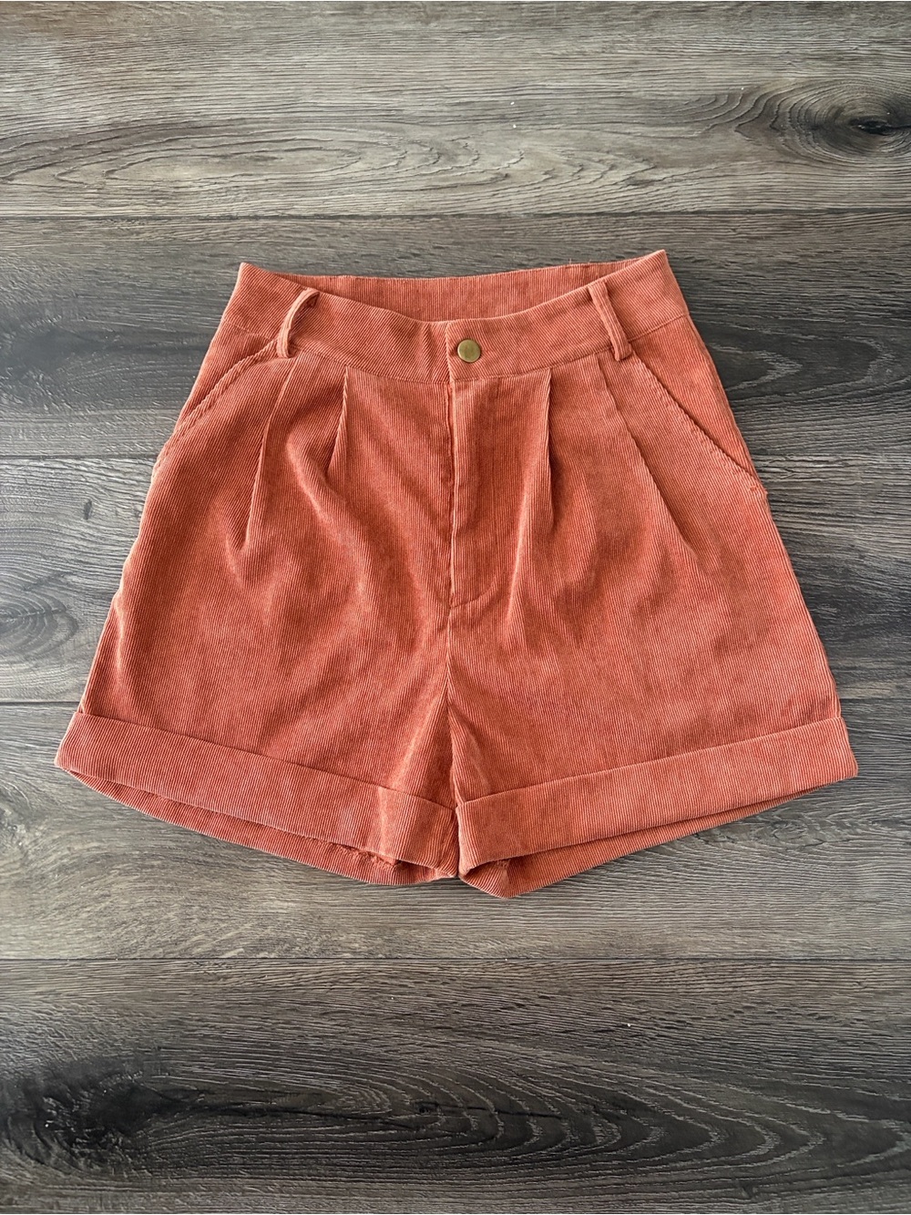 ROMWE Rust Orange Pleated Corduroy High Waisted Shorts XS/S